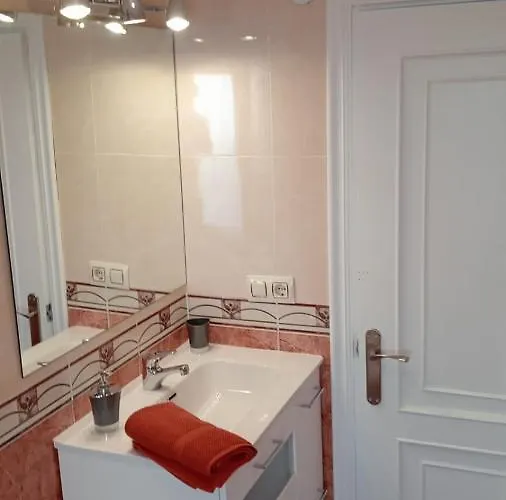 A 300 M De La Playa, Se Alquila Por Quincenas Vut4298as Appartement Gijón