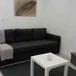 A 300 M De La Playa, Se Alquila Por Quincenas Vut4298as Apartamento Gijón