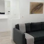 A 300 M De La Playa, Se Alquila Por Quincenas Vut4298as