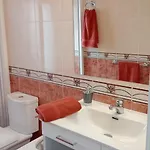 A 300 M De La Playa, Se Alquila Por Quincenas Vut4298as Apartamento
