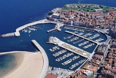 A 300 M De La Playa, Se Alquila Por Quincenas Vut4298as Apartment *