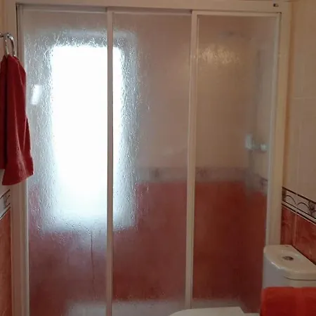 A 300 M De La Playa, Se Alquila Por Quincenas Vut4298as