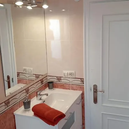 A 300 M De La Playa, Se Alquila Por Quincenas Vut4298as Apartment Gijón