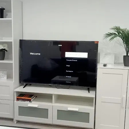 Apartamento A 300 M De La Playa, Se Alquila Por Quincenas Vut4298as *
