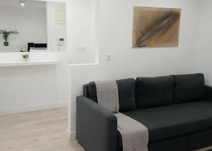 A 300 M De La Playa, Se Alquila Por Quincenas Vut4298as