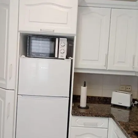 Apartment A 300 M De La Playa, Se Alquila Por Quincenas *