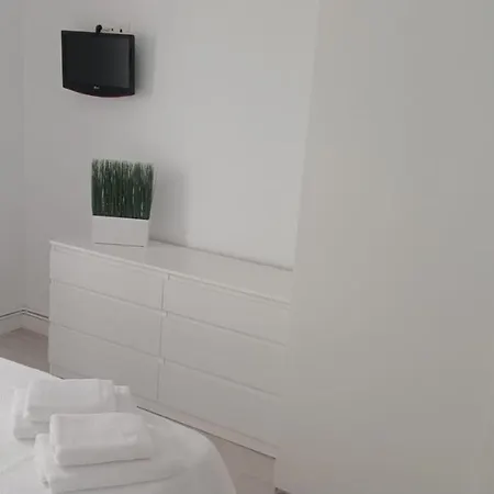 A 300 M De La Playa, Se Alquila Por Quincenas Apartment *