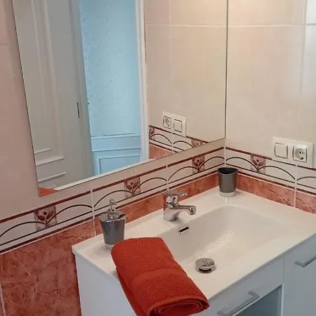 Apartment A 300 M De La Playa, Se Alquila Por Quincenas Gijon