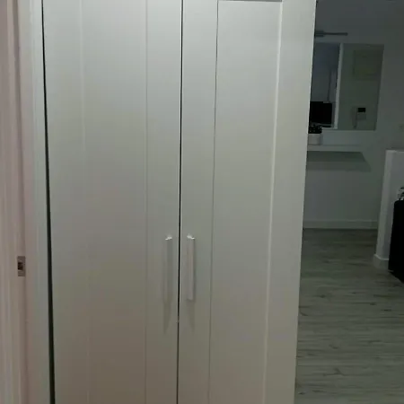 A 300 M De La Playa, Se Alquila Por Quincenas Apartment