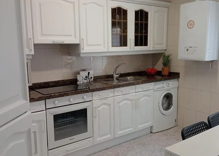 A 300 M De La Playa, Se Alquila Por Quincenas Vut4298as